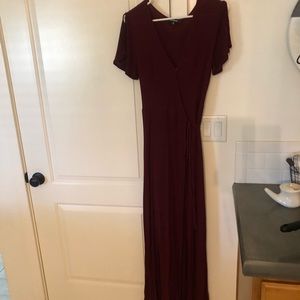 Maroon lulus wrap maxi dress
